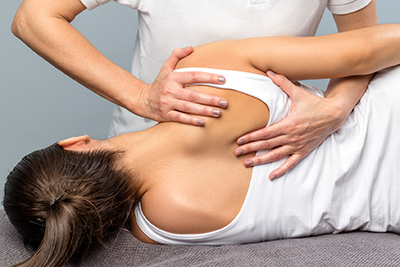 Schmerzen vorbeugen: Massagen in Pinneberg Massage in Pinneberg